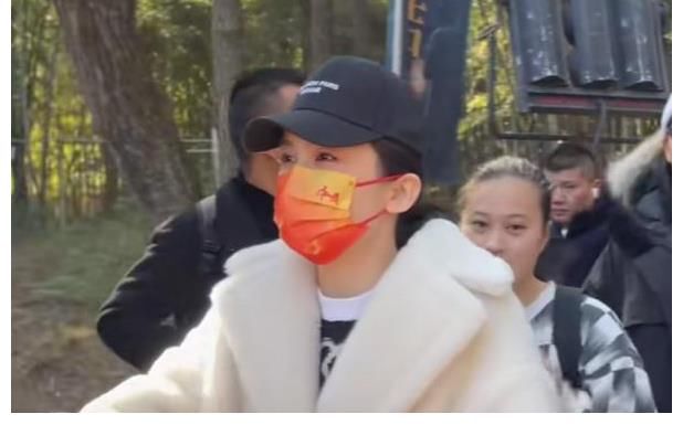 歡瑞火力全開，“老將”趙櫻子也上陣，挑戰(zhàn)的還是經(jīng)典角色