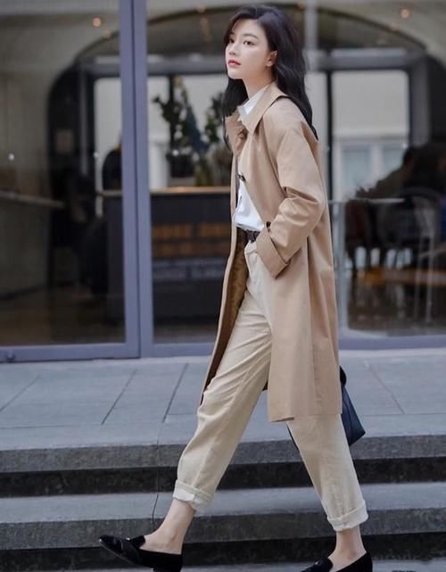 不懂米色，请不要随便穿！深度剖析“它的配色”，教你会穿显高级