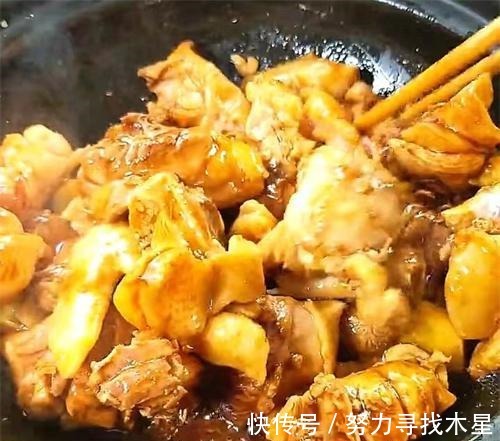 板栗|又到了吃板栗的季节，教你几招学会板栗炖鸡，既营养又滋补！