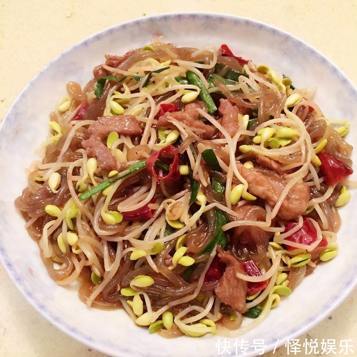 每天晚上坚持吃三种美食,补血益气,降压减脂,好吃也不贵!