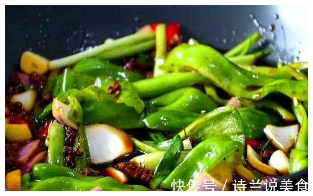 辣椒这样做才过瘾，开胃又下饭，一次腌上三斤，吃起来比肉还香！
