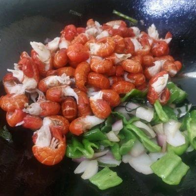 豆瓣酱|双拼龙虾尾这样做，营养又美味