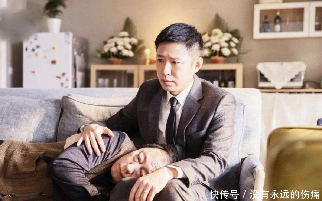 新型|啃老已经过时了,一种新型啃小模式正在兴起,比啃老还可恶