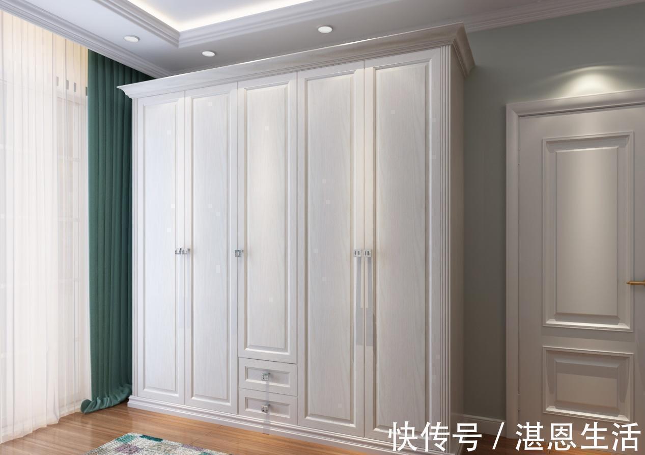 木工|为什么卧室衣柜不要装到顶?听了老木工的分析,才知道我家装错了