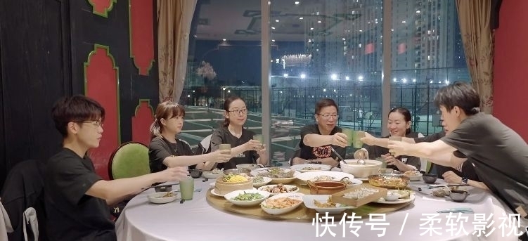 温情后迎急诊科报道,除张洽外均表现不佳,最可惜是王蕊被劝退