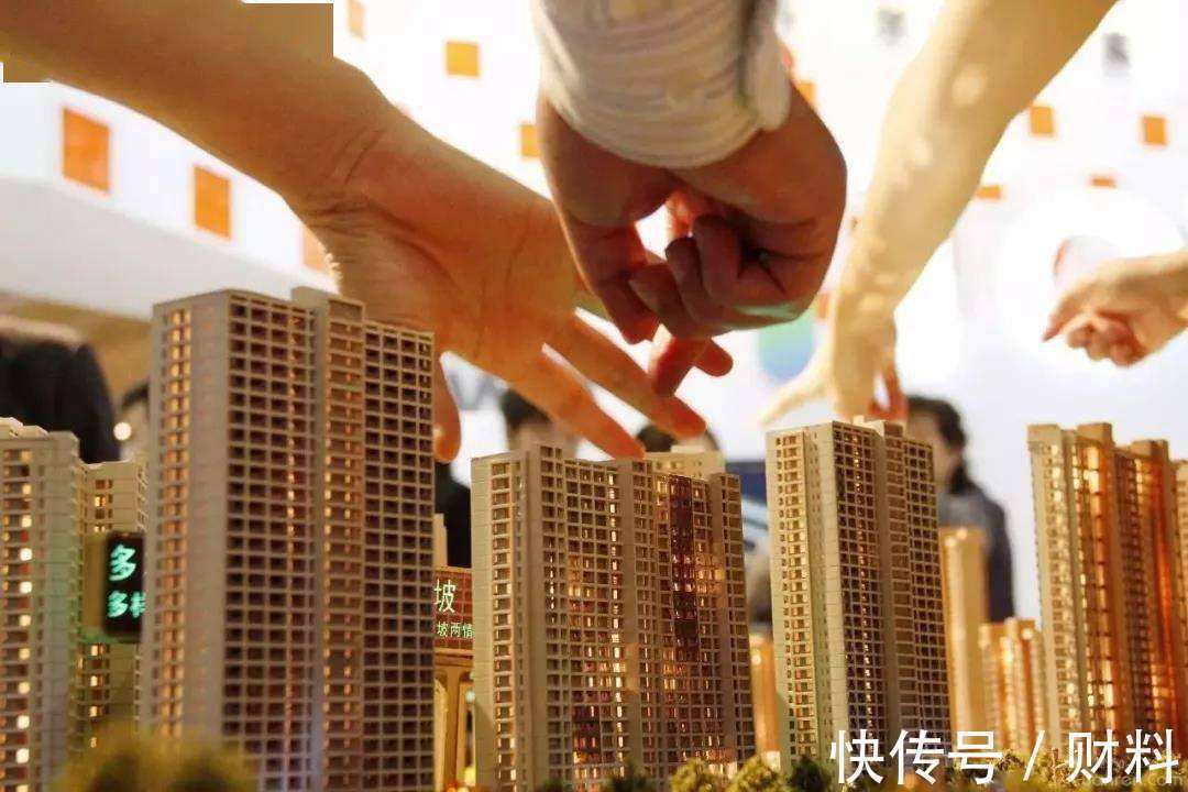 房产税|2022年,该“咬牙买房”还是“尽快卖房”?马云、曹德旺各抒己见