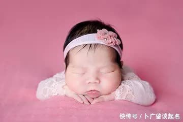 新生宝宝取名起名大全:梓字寓意好的女孩