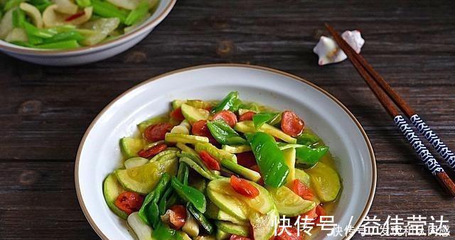 午餐|午餐，这几道菜端上桌，来蹭饭的同事，嫌弃没硬菜，不懂吃真可惜