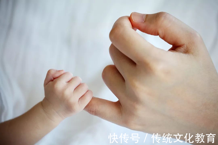 更上一层楼|宝宝聪不聪明,从手部就能反映出来,若娃有这三个特征就偷着乐吧