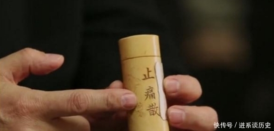 清末民初|马未都:我有一个装药的盒,由象牙制作而成,上边还嵌有一块银