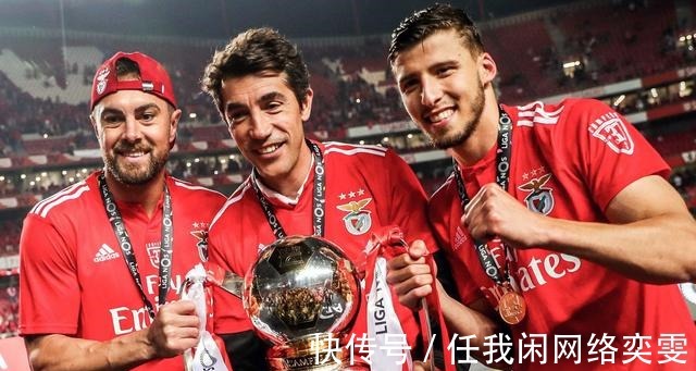 前進(jìn)之鷹|荷甲埃因霍溫VS前進(jìn)之鷹，埃因霍溫火力兇猛，前進(jìn)之鷹要大敗