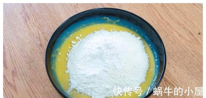 小米|小米别再熬粥喝了,加1块南瓜搅一搅,香甜又软糯,比蛋糕还好吃