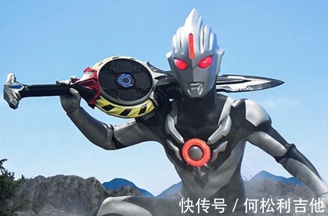 黑化奥特曼|网友疑问好不容易帮表弟修好奥特曼,为什么哭得更厉害了