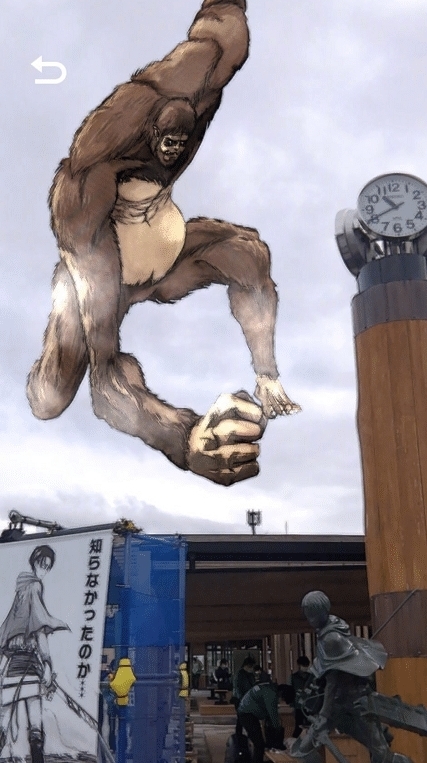 兵长铜像正式亮相，揭幕前：兵长有这么高？揭幕后：哦那没事了