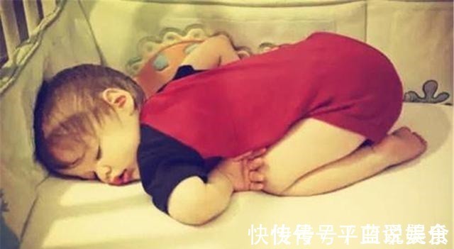 说句心里话|宝宝睡姿暗示身体状况,若是这几种睡姿,父母要注意了