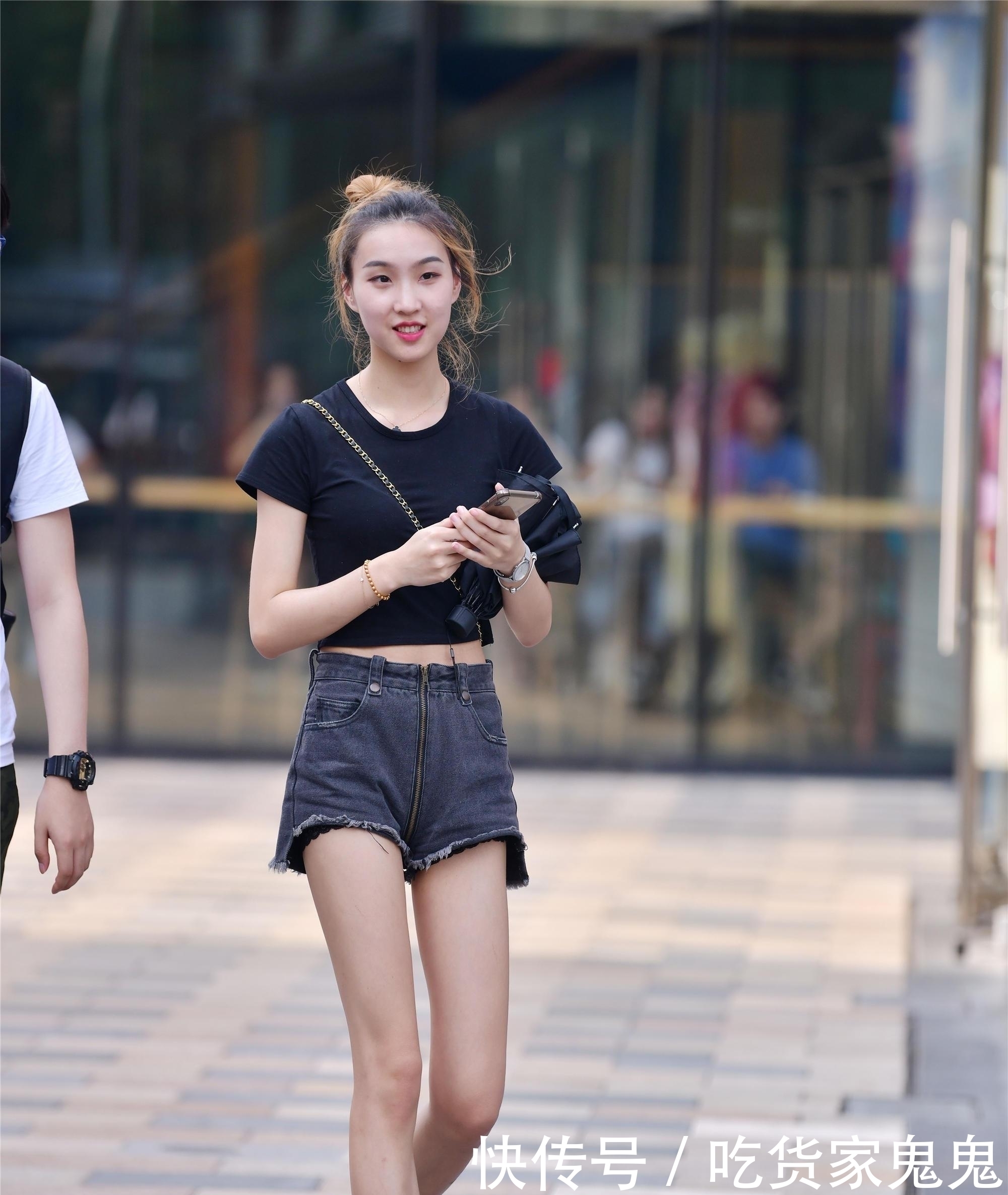 时尚|说到夏季短裤,首先想到的是牛仔短裤,其他的短裤其实也很时尚