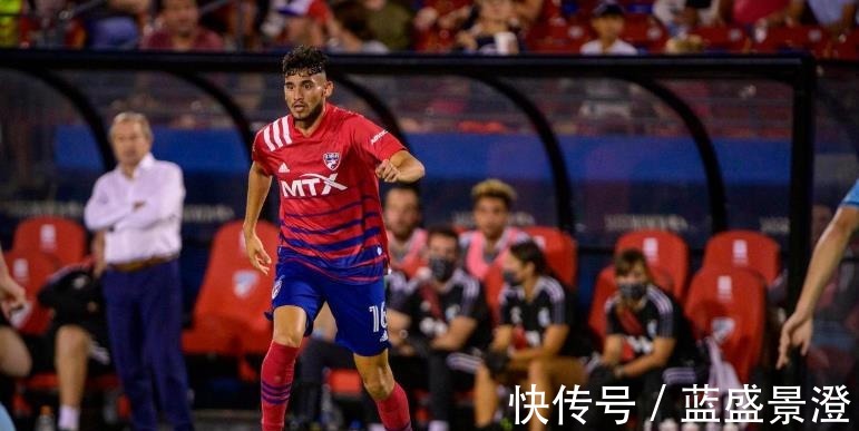 五大联赛|18岁美国神锋引10家欧洲球会竞逐,明年一月或将登陆五大联赛!