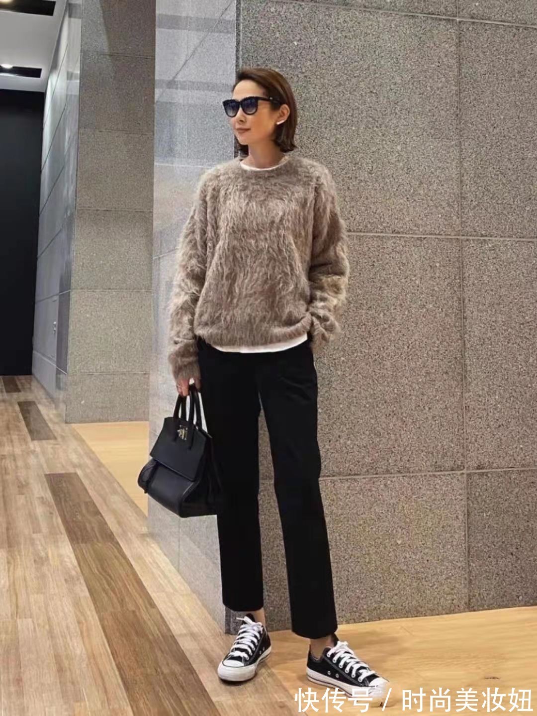 穿搭|真正见过世面的女人,穿衣都喜欢“极简风”,显气质又优雅高级