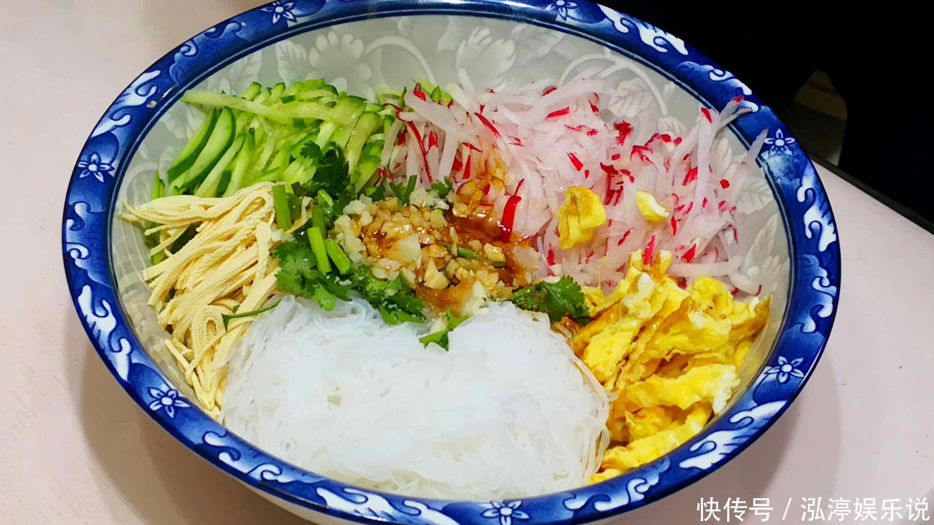 大鱼大肉|夏天,大鱼大肉不如吃此菜,5块钱拌一盆,我家隔三差五做,真香