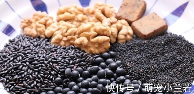 红糖|50岁姑姑:坚持每天这样吃点黑豆,越吃越精神,简单一做好香啊