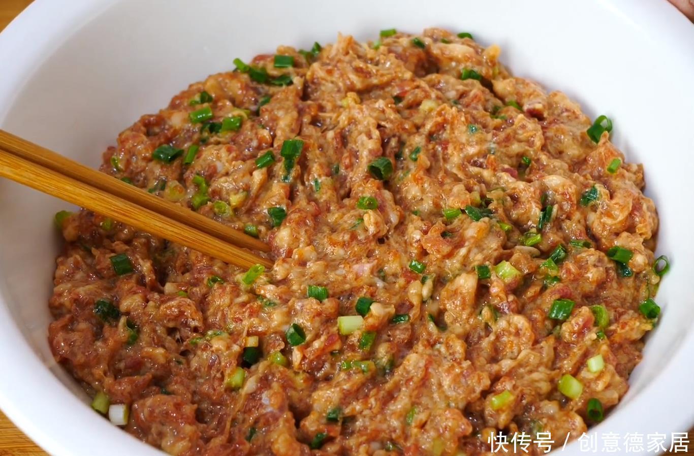 好吃|饺子馅好吃有秘诀,教你饭店不外传的配方,肉馅鲜嫩多汁不腥不柴