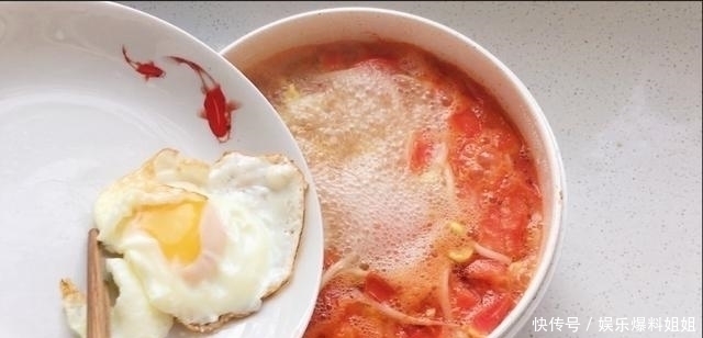 西红柿|每天晚餐吃这个减脂汤,一段时间腰细了脸小了,瘦子别喝怕你太瘦