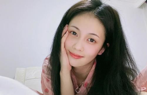 这几款适合学生党的口红，超适合学生党，小黑钻显白，稚优泉高级