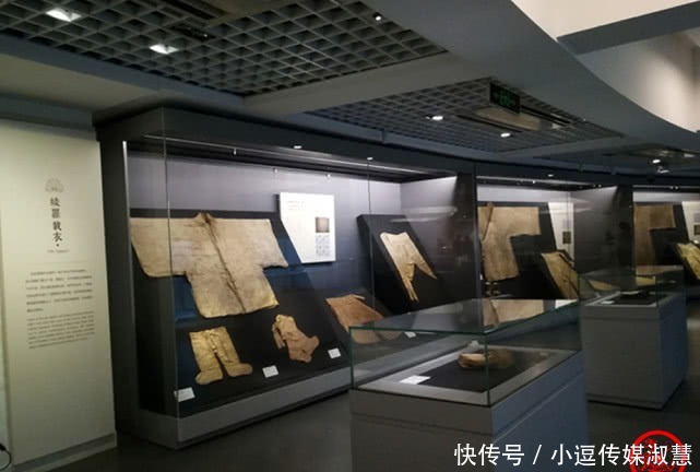 服饰|南宋贵族服饰:照片再现真正的汉服,第九张是开裆裤