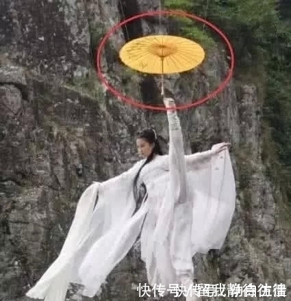 |那些搞笑的穿帮镜头,毕竟是喜剧片,大家笑一笑就过了