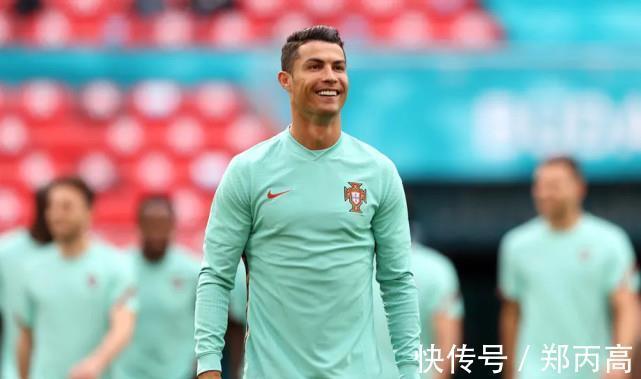 罗纳尔多|英媒:C罗成为曼联历史上 第14位最佳射手 卡瓦尼成为完美搭档!