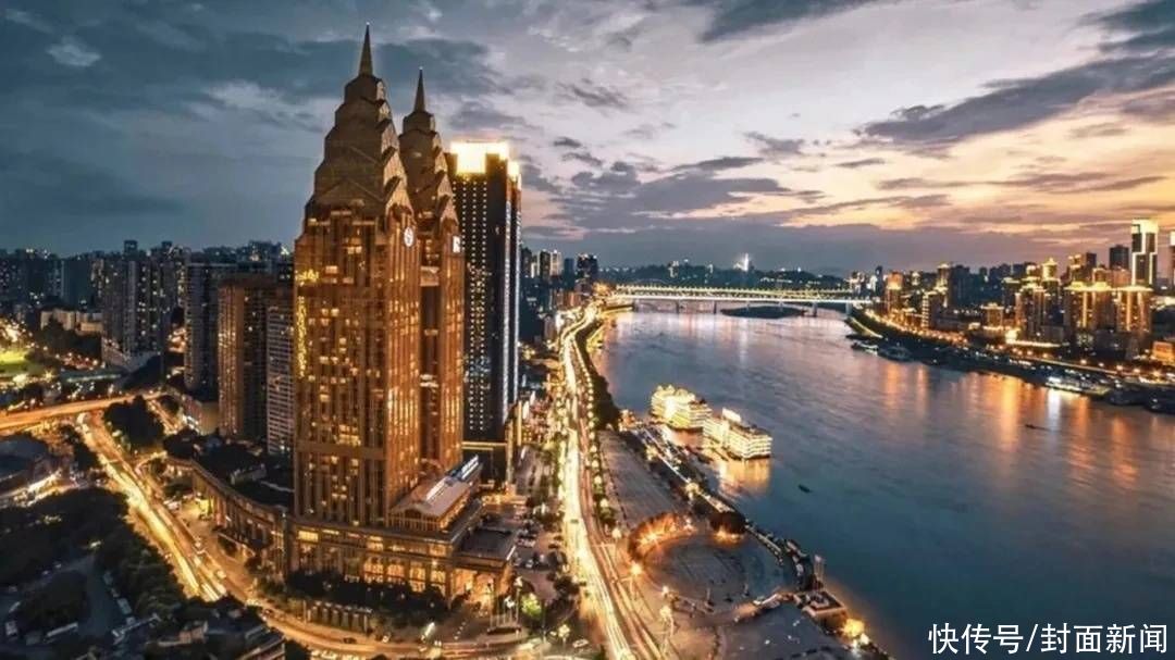 重庆南滨路地标建筑——喜来登大酒店拍卖在即 起拍价近8.4亿元