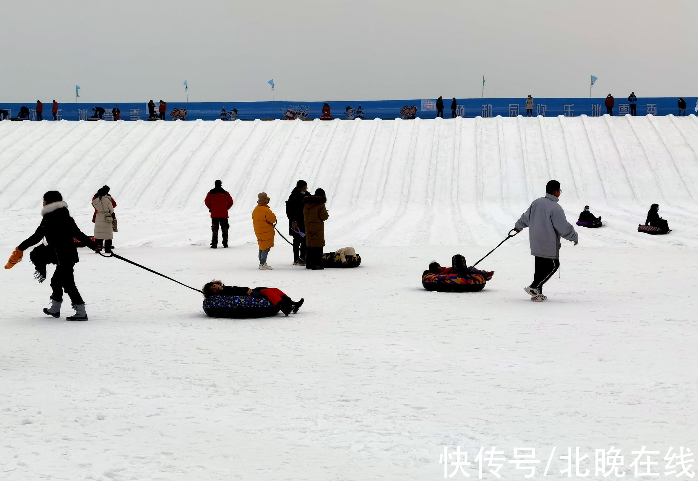 代丽丽|颐和园首开大雪场 48条雪道载客“雪上飞”