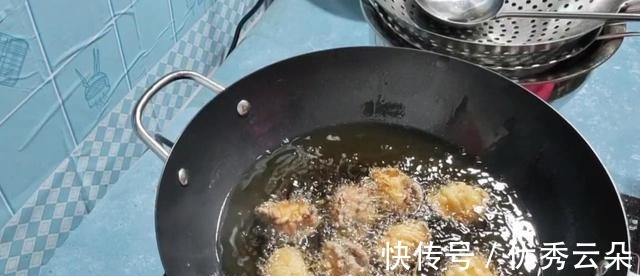 大厨教你,用几个香菇做赛鲍鱼,非常好吃!