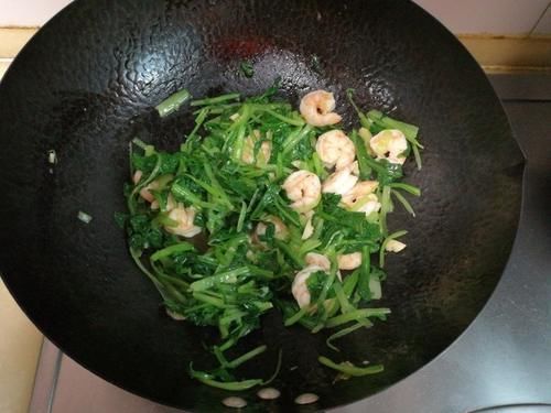 常吃|“碱性食物”终被发现，女性常吃，补气养颜，头发也变得乌黑发亮