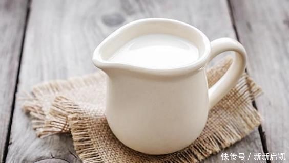 专家|饮用牛奶时,5件傻事别做!专家提醒:等于没病找病!