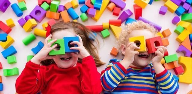 智商高的孩子,一出生就有3个特征,你家孩子占了几个?