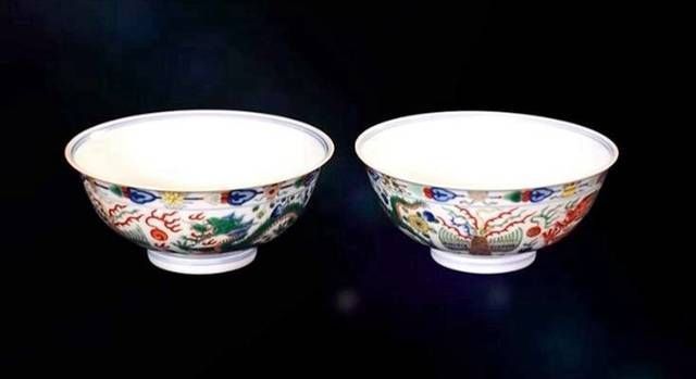 50多万拍下一对五彩龙凤碗,专家鉴定后给出这样的价值