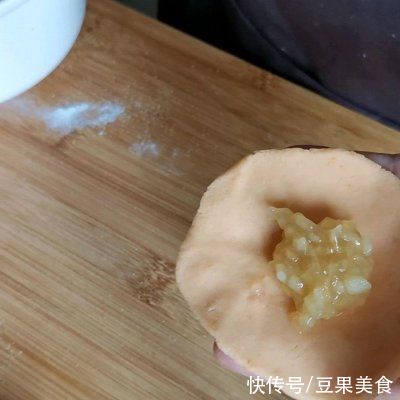 苹果馅饼|#我的养生日常-远离秋燥#红薯苹果馅饼