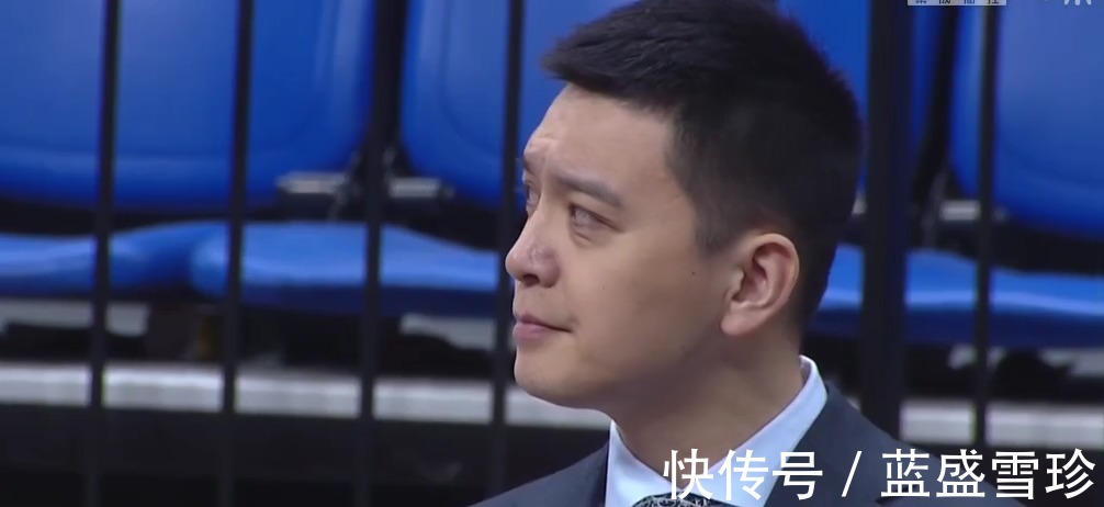 黎伊扬|违体+技术犯规！郭艾伦被驱逐出场 解说裁判制造了犯规！