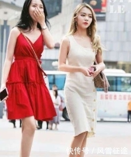 丰满|街拍:图七穿露肩装,上身丰满下身紧致,完美秀出“筷子腿”!