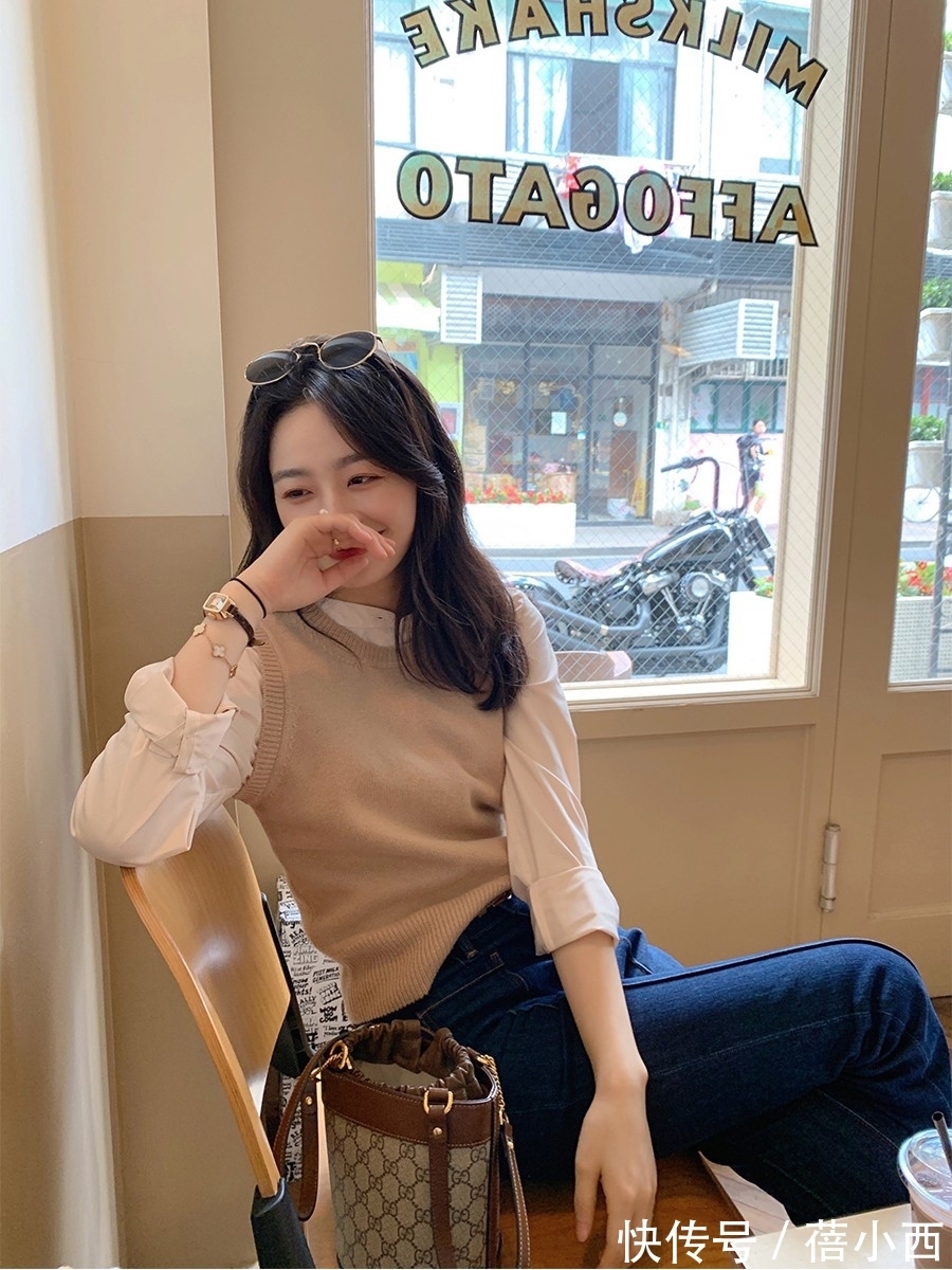 衬衫|“衬衫”穿法模板展示,用衣橱里的基础单品,穿出简约高级的造型