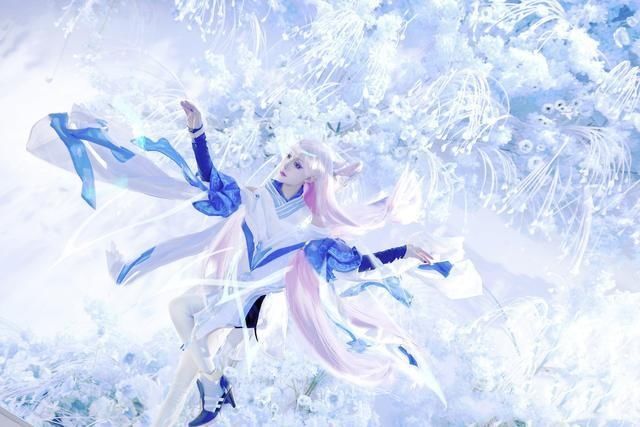 妹子|三位国人妹子COS人气手游《王者荣耀》角色貂蝉！画面十分唯美