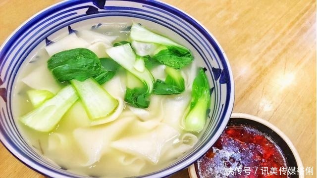  今天给大家分享陕甘宁美食，这2款汤面人见人爱，学会了在家做