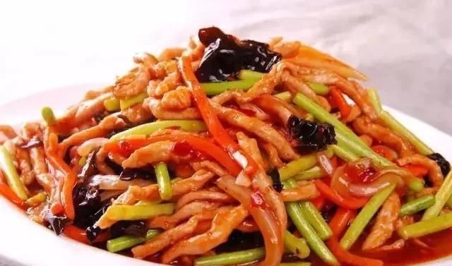 大厨教你做中午菜谱大全家常菜，营养又健康，做法很简单又健康