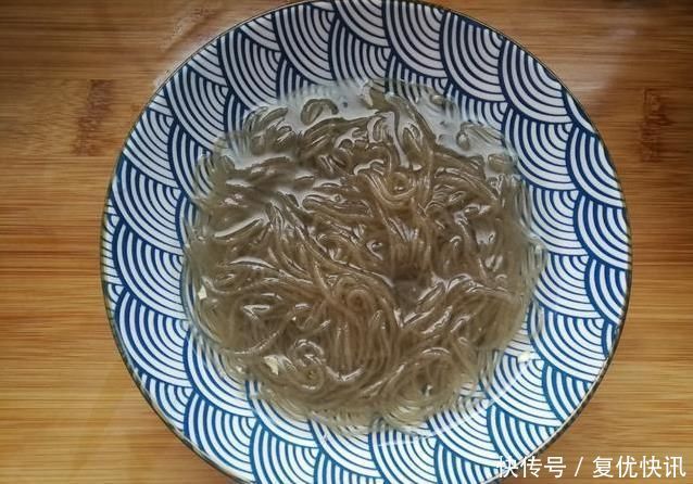 包子|包子喜欢这种馅儿它比纯肉好即使挑剔的孩子也能一次吃三个