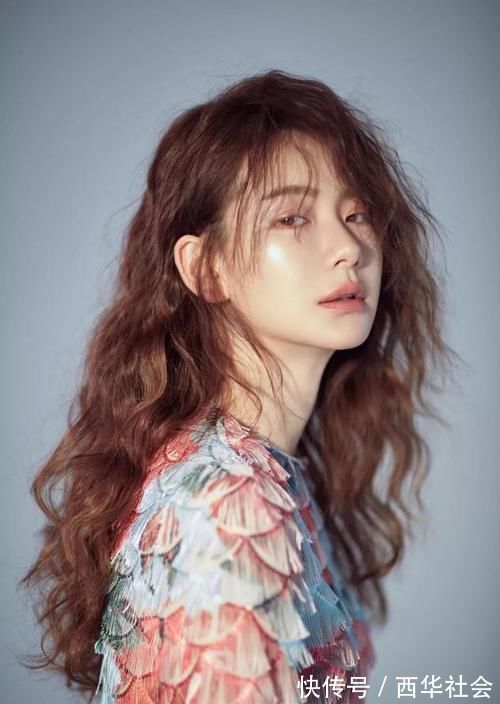 头发 不管多大年纪的女人,这5种发型留久了,脱发还很伤头发!