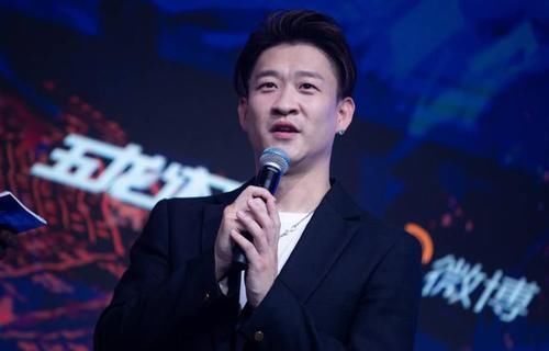 曹云金被提尴尬问题,回答展现超高情商,却被嘲讽:怂了?