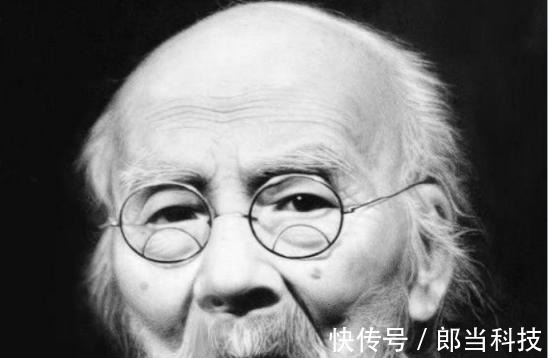 临摹$女徒弟误以为齐白石没画完,擅自添了几笔,764万的画作变成63万