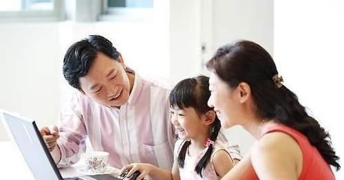 家长会|父母常说这些话,容易毁掉孩子的“幸福”,甚至出现自卑人格