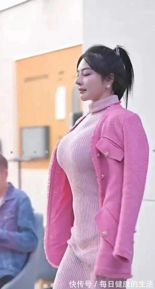 伞裙 休闲随意的瑜伽裤穿搭为你增色不少,秀出曼妙身姿,时尚韩范!